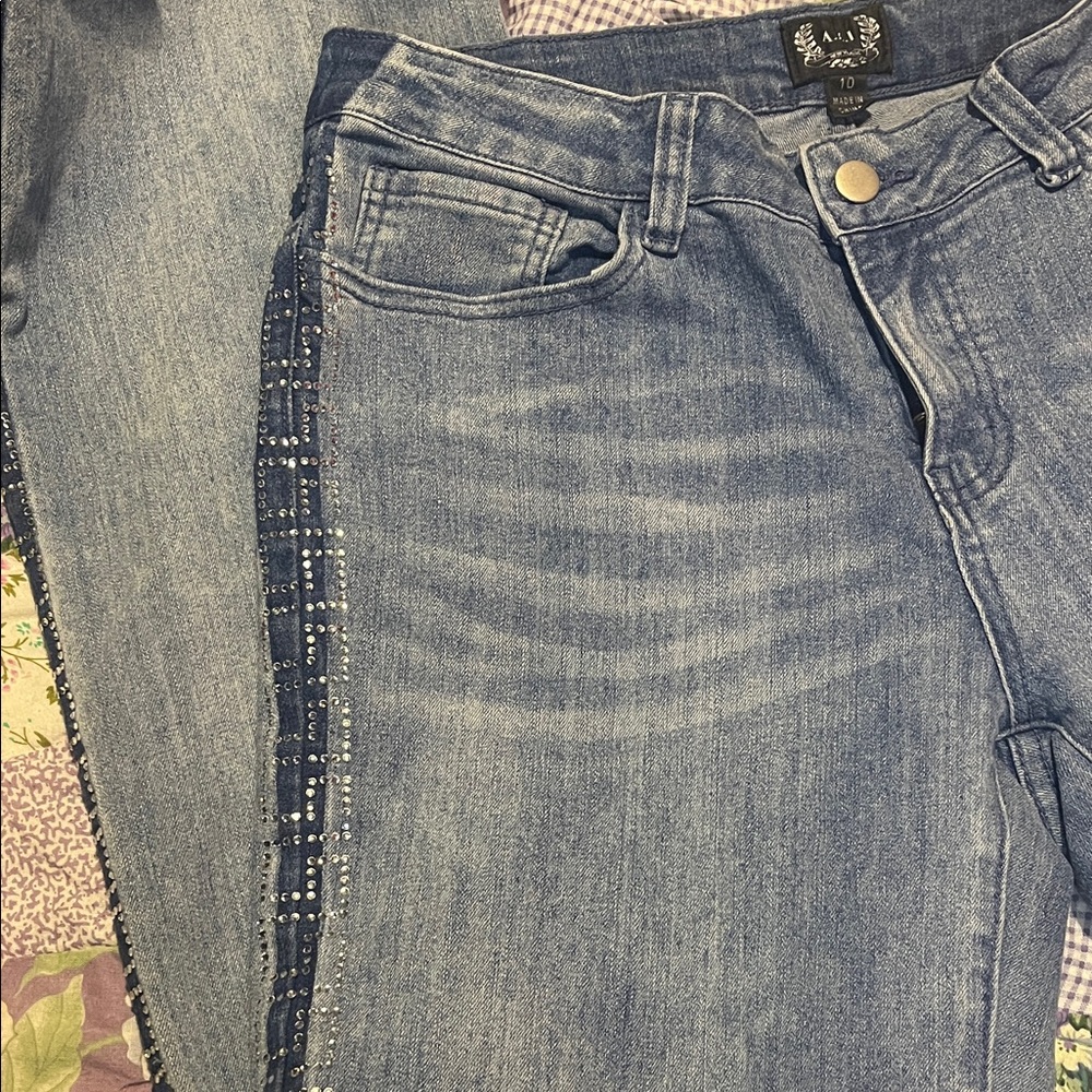 Jeans